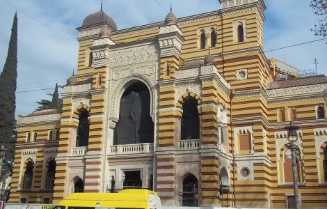 ოპერის თეატრი: უტენდერო შესყიდვისას ფაქტორი ლევან ვასაძე არ ყოფილა