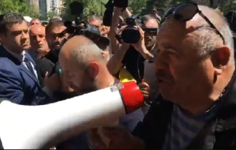 „იმ ჩამოსულ ინვესტორებს ნუ შეაკლავთ ჩვენს თავს