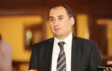 დიდი ოდენობით თანხის გაფლანგვის საქმეზე პროკურატურაში ალავიძე და ქუმსიშვილი გამოკითხეს