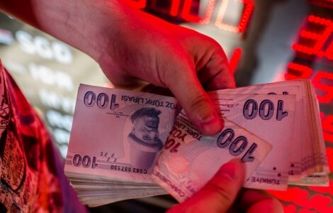 ლირის გაუფასურებაზე პოსტების გამო, 346 მომხმარებლის მიმართ თურქეთმა გამოძიება დაიწყო
