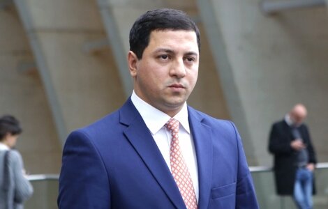 პარლამენტის თავმჯდომარის თანამდებობაზე არჩილ თალაკვაძის კანდიდატურა განიხილება