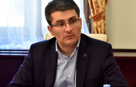 იურიდიულ საკითხთა კომიტეტმა პრეზიდენტის მოტივირებული შენიშვნები არ გაიზიარა