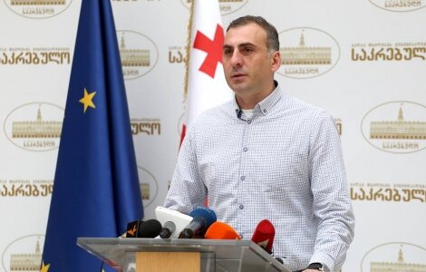 ალეკო ელისაშვილი თბილისში თავისი პლაკატების გაკვრას არ აპირებს
