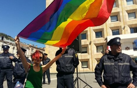 „თანასწორობისთვის!“- თბილისში ჰომოფობიის წინააღმდეგ აქცია იმართება