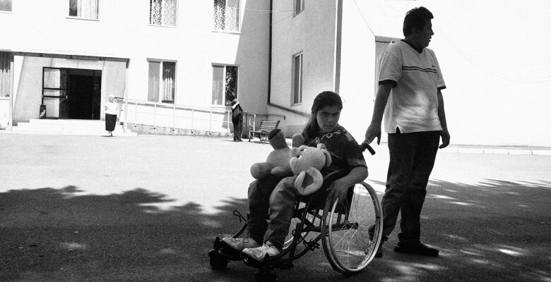 „შუშის ბავშვი