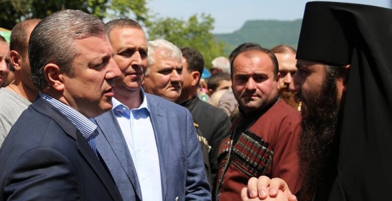 უნდა ფინანსდებოდეს თუ არა ეკლესია ბიუჯეტიდან? - რას ფიქრობენ პოლიტიკური პარტიები